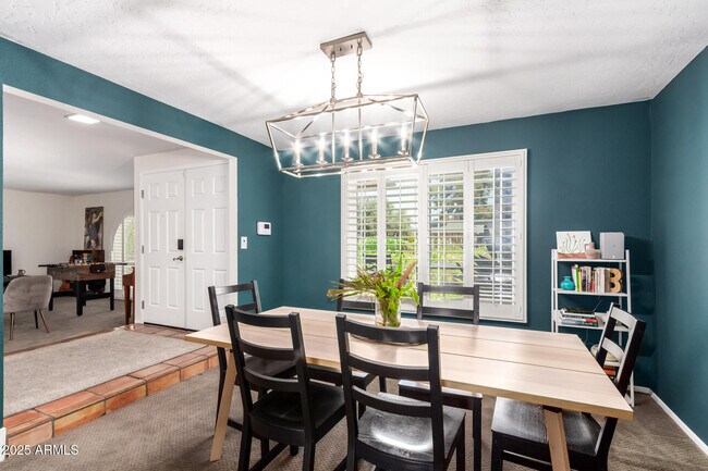 Building Photo - 4825 E Andora Dr
