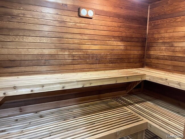 Building Photo - 18453 University Park Dr