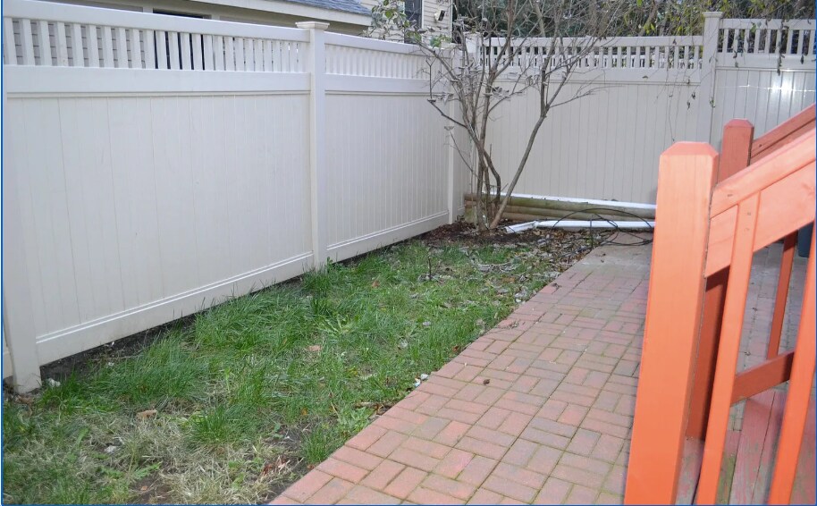Private Backyard - 288 Athens St