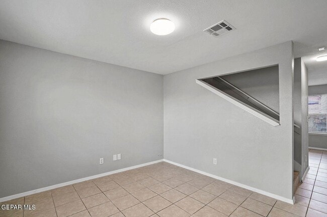 Building Photo - 6325 Geiger Ave