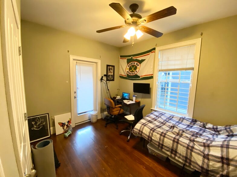 Building Photo - 178 Hillside St