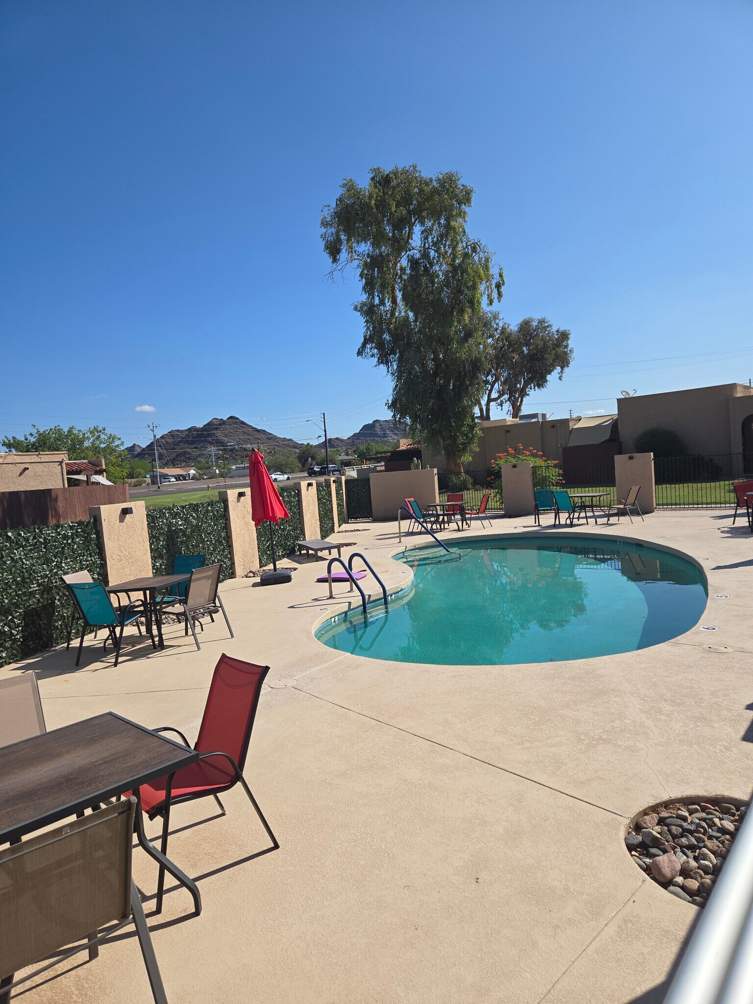 Community Pool - 1044 E Pueblo Rd