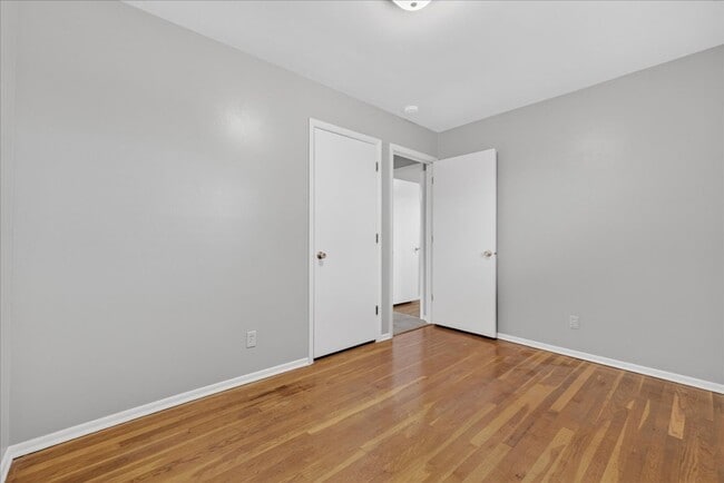 Building Photo - 1210 N 5th St