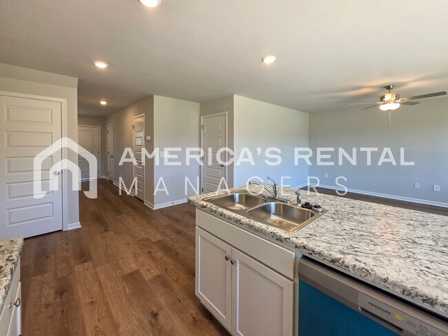 Building Photo - New Construction Home in Decatur, AL - Available NOW!!!