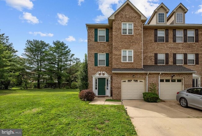 Building Photo - 8819 Hardesty Dr