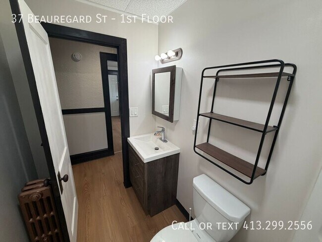 Building Photo - 37 Beauregard St