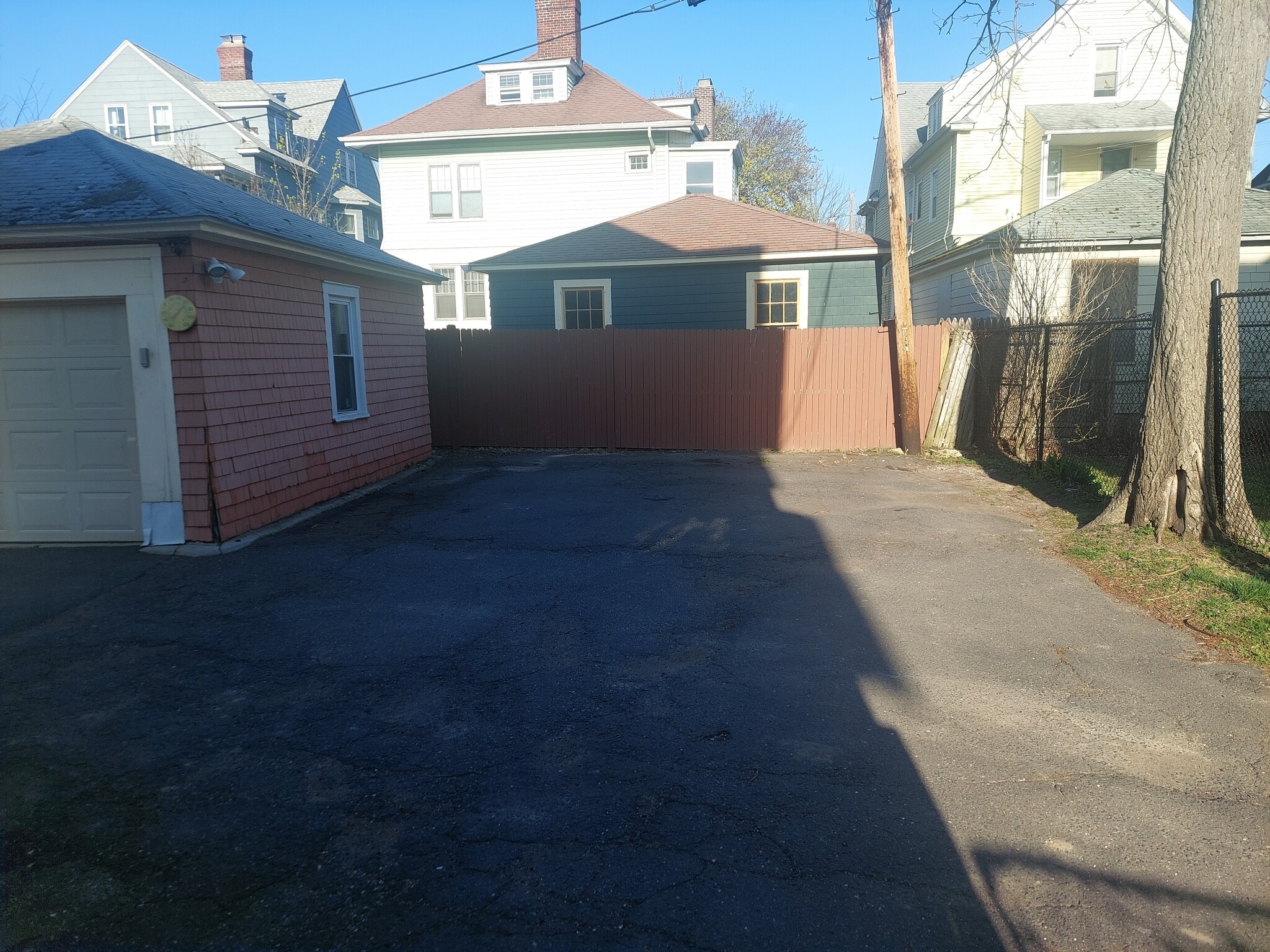 Parking area - 422 Prospect Ave