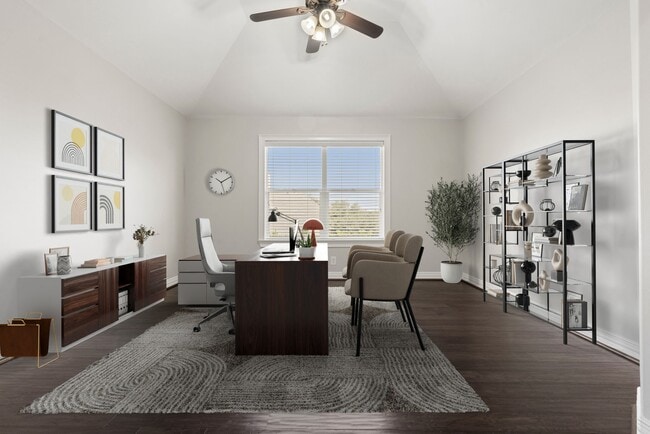 Building Photo - 26214 Kingsgate Ln