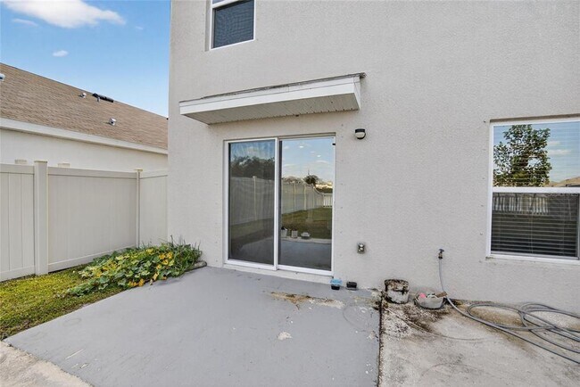 Building Photo - 3288 Silver Date Dr