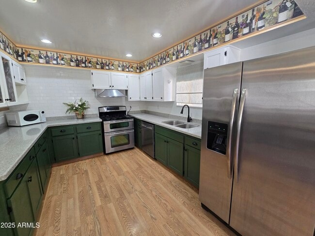 Building Photo - 525 El Recreo Ct