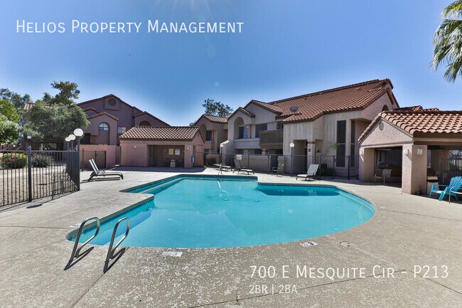 Building Photo - 700 E Mesquite Cir
