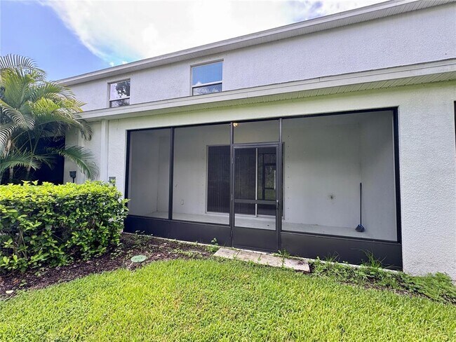 Building Photo - 6464 Boxgrove Dr