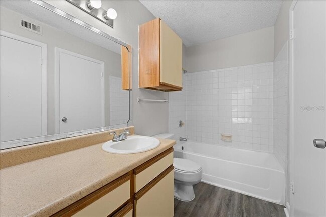 Building Photo - 8641 Fancy Finch Dr