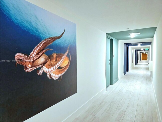 Building Photo - 4400 Sunrise Blvd