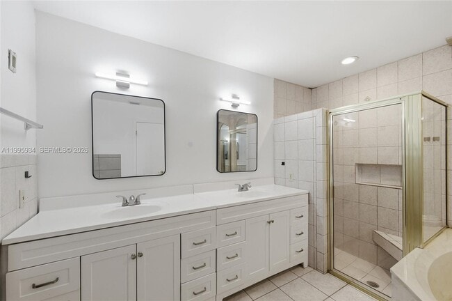 Building Photo - 676 NW 107th Ln