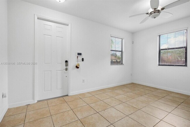 Building Photo - 23271 SW 118 Ave