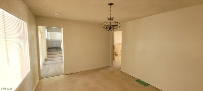 Building Photo - 2784 Belcastro St