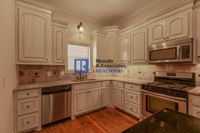 Building Photo - 3 Bed/2 Bath Home in Stillhouse