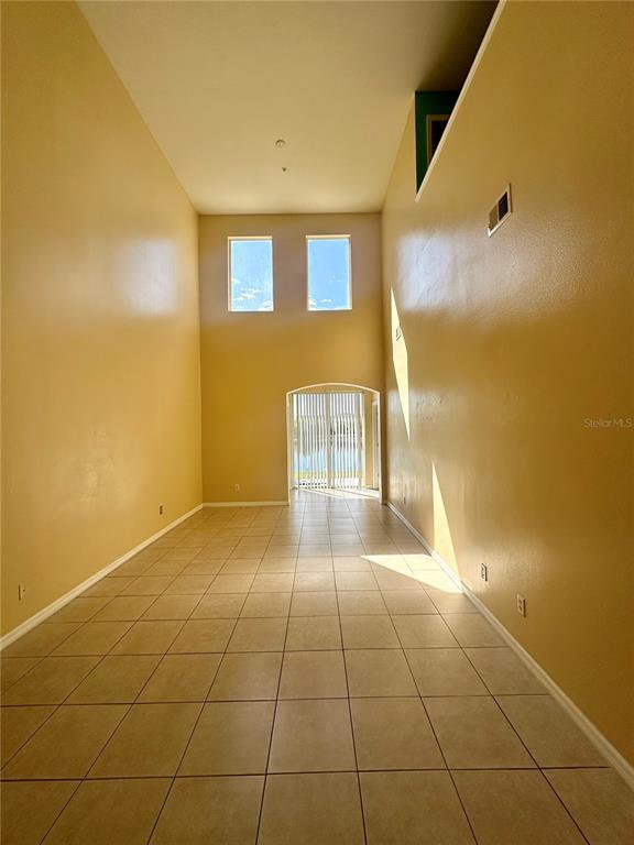 Building Photo - 6112 Chapledale Dr
