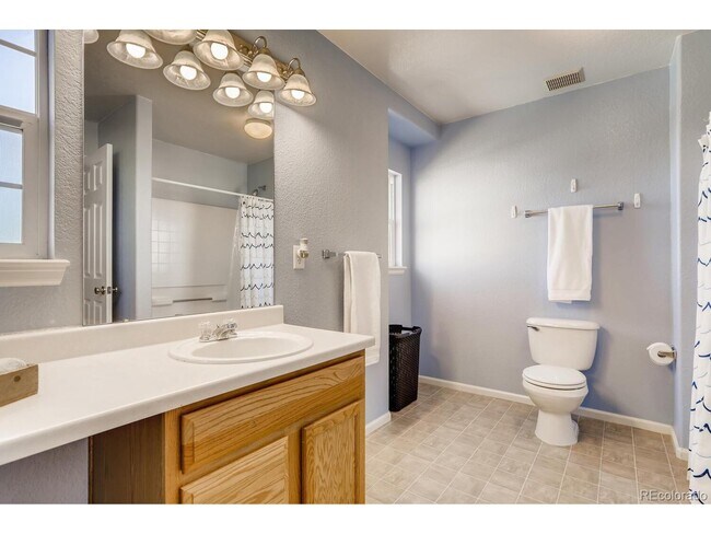 Building Photo - 15466 E 101st Pl