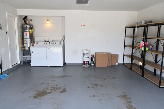 Building Photo - Single Story home in Heart of Mira Mesa