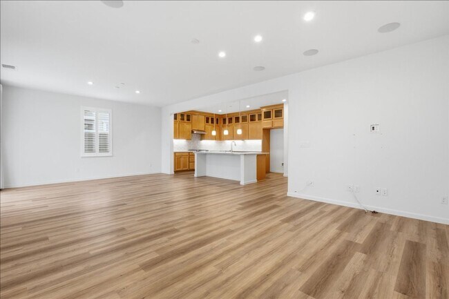 Building Photo - 7503 Allan Detrick Ave