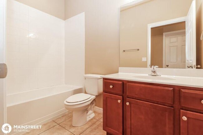 Building Photo - 723 SW 6th St, Cape Coral, FL 33991