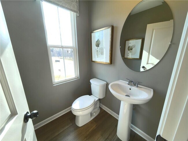 Building Photo - 2821 Beacon Bend Xing