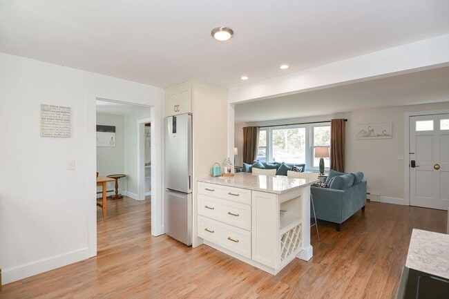 Building Photo - Winter Rental: Just for the Halibut
