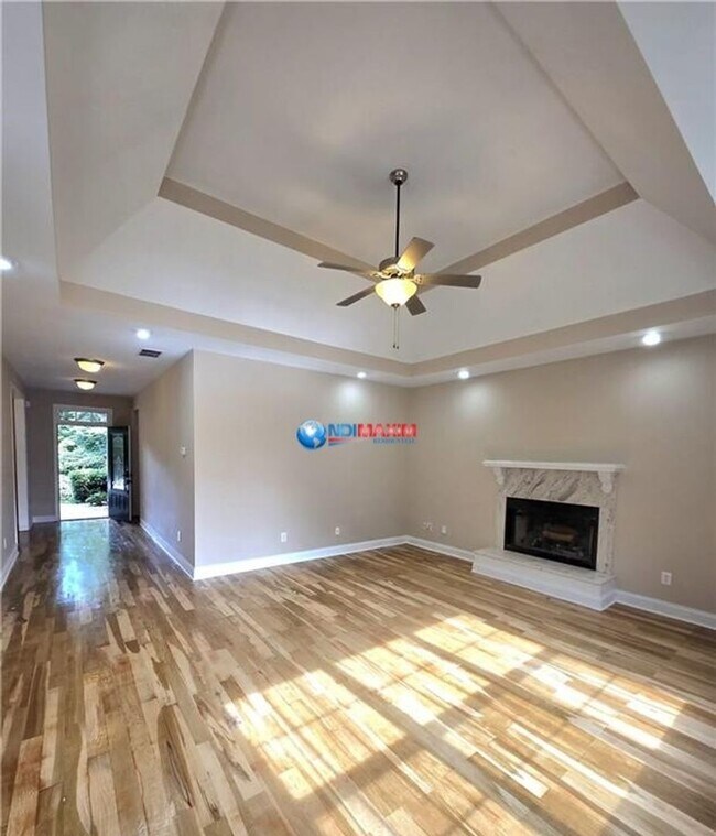Building Photo - Beautiful 4-bedroom with large bonus room in Gainesville