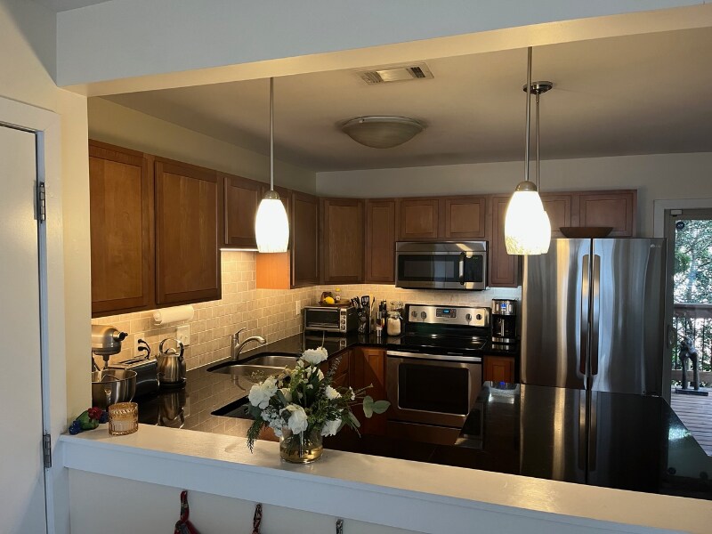 Building Photo - 449 Clairemont Ave