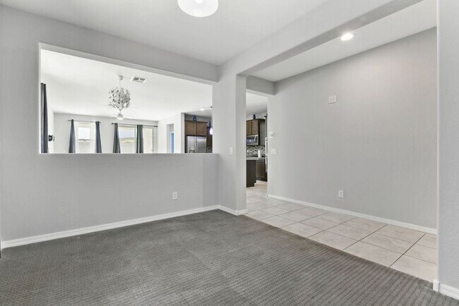 Building Photo - 7707 S 37th St