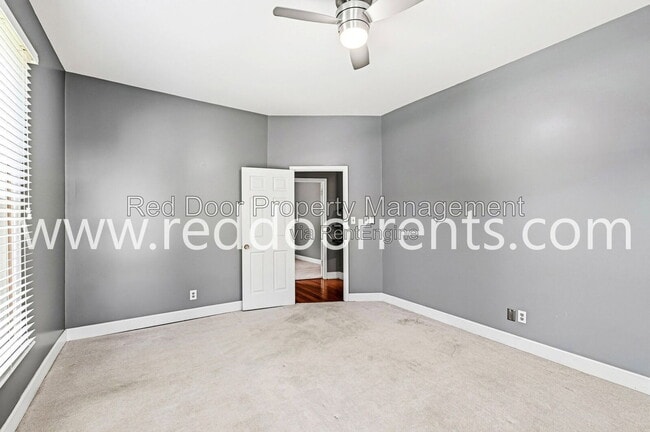Building Photo - 1332A N College Ave