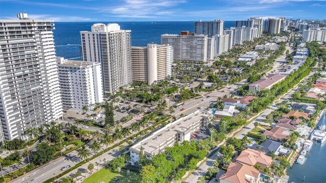 Building Photo - 4143 N Ocean Blvd