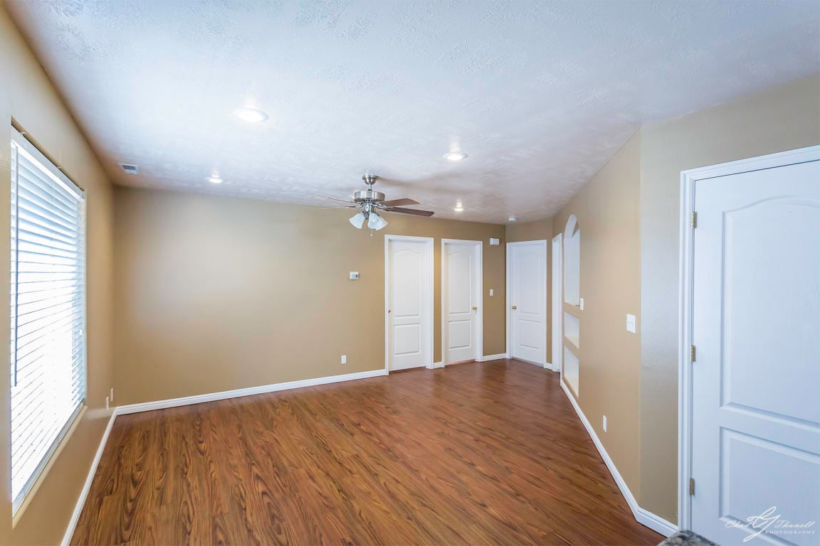 Building Photo - 2930 E 450 N
