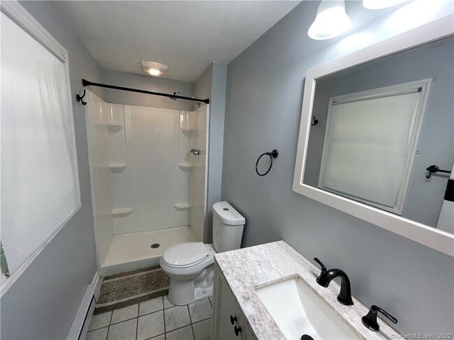 Building Photo - 85 Brentwood Dr