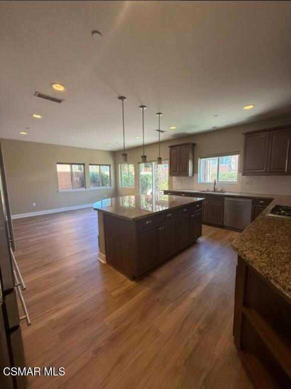 Building Photo - 7036 Baneberry Ave