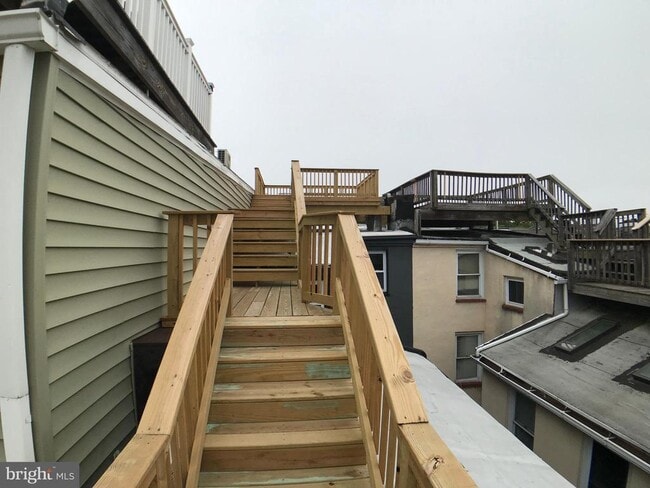 Building Photo - 1106 Battery Ave
