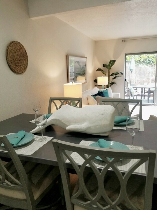 Building Photo - 33901 Copper Lantern St