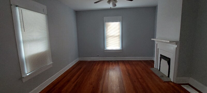 Building Photo - 270 Archer St