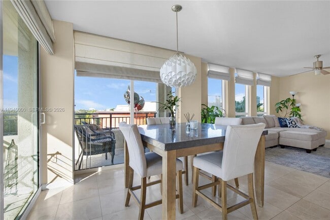 Building Photo - 610 W Las Olas Blvd