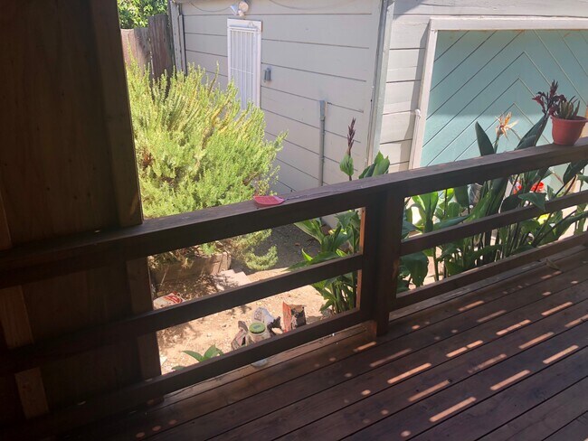 Deck - 2110 11th Ave