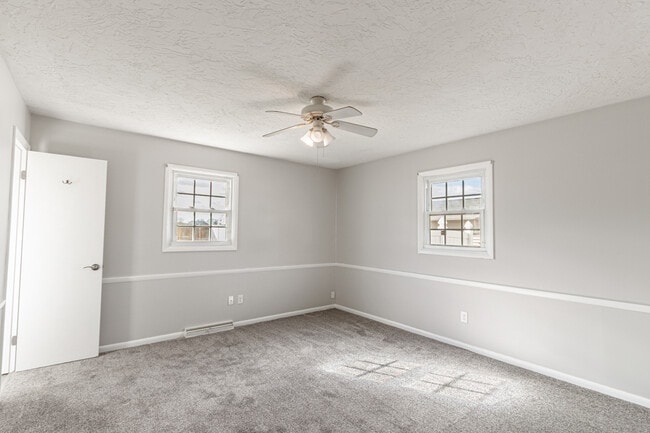 Building Photo - 3520 Tower Dr