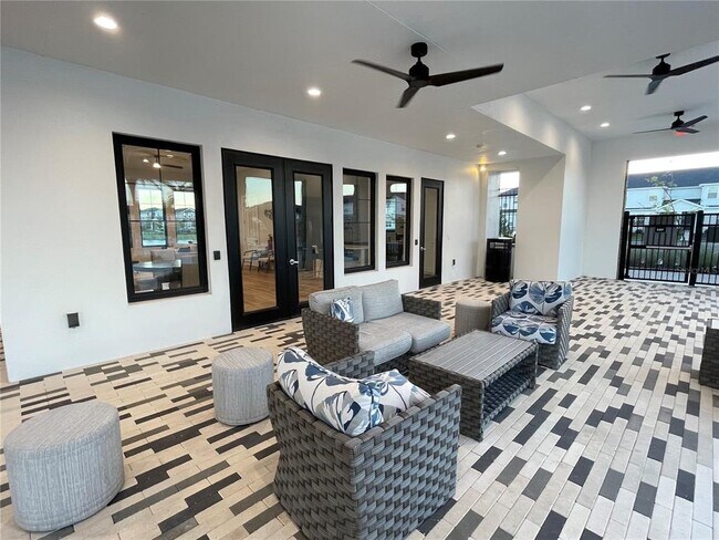Building Photo - 412 Huckleberry Blossom Dr