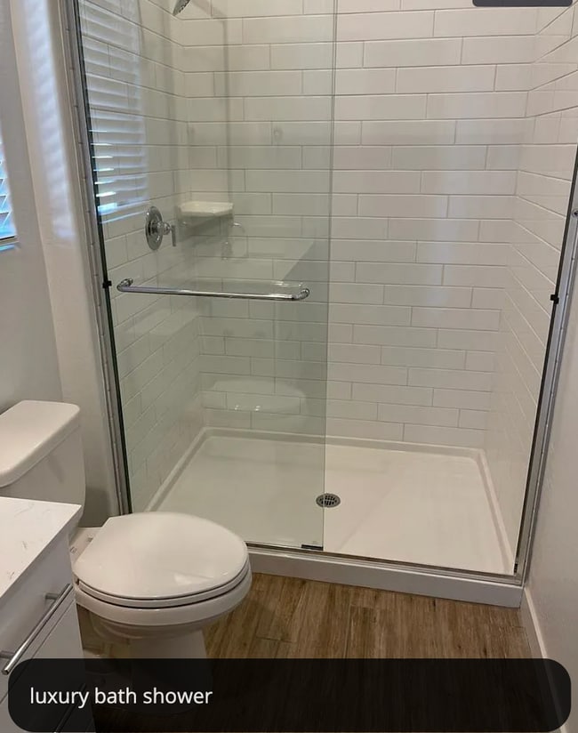 Building Photo - 197 E Gemini Pl