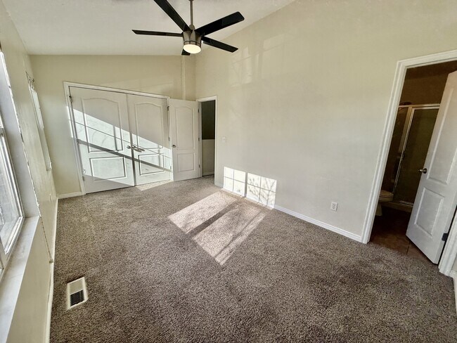 Building Photo - 4709 S Falkirk Dr