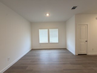 Building Photo - 1506 Splashing Wave Dr