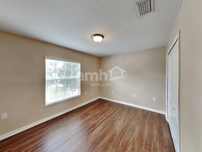 Building Photo - 12812 Standbridge Dr