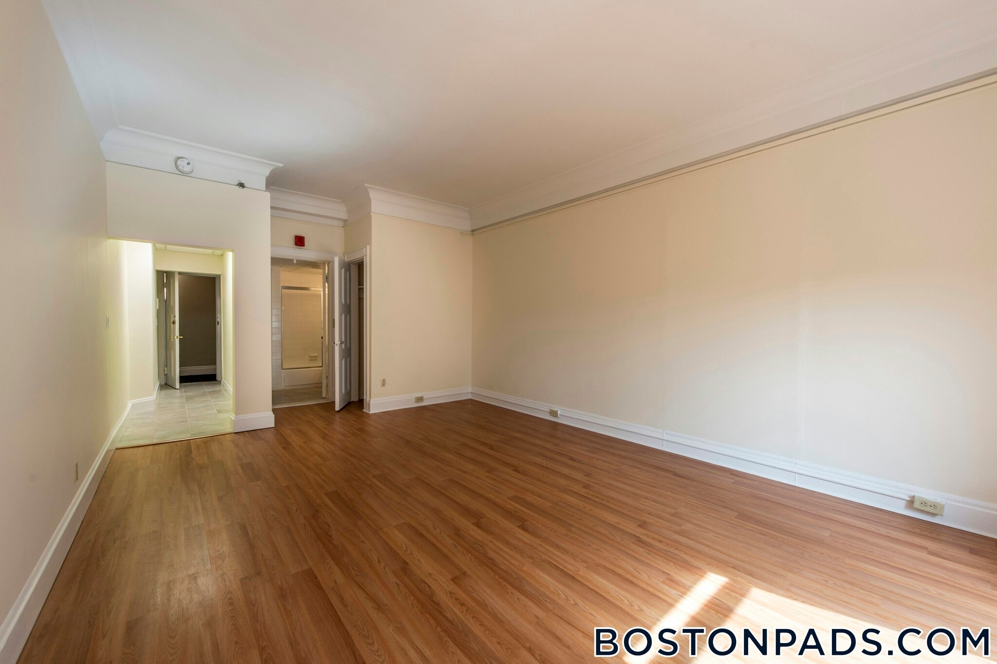 Building Photo - 62 Boylston St