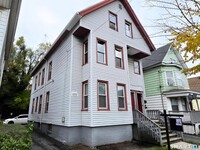 Building Photo - 186 Farren Ave